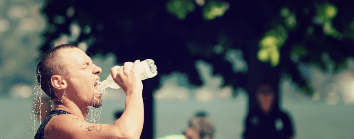 Patrizia-Habarta-triathlon-allo-sportivo-non-basta-bere-molto-vegan-vegandroll-831x560-1